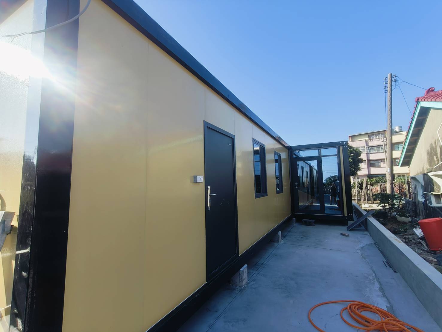 บ้านพักสไตล์โมดูลาร์ - Image 2